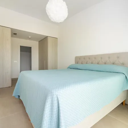 Horizon 3 Bedrooms Penthouse Sea View Apartment *